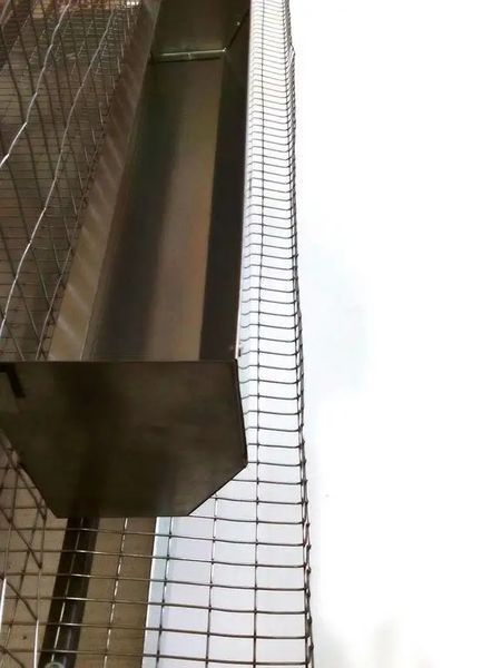Годівниця для клітин оцинк. сталь (навісна). Довжина 50 см 1037 фото